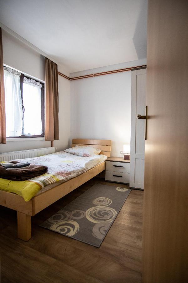 Apartmani Lara Modrus-Kuca Za Odmor Kültér fotó